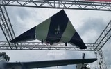 [ẢNH] UCAV Okhotnik gây thất vọng tràn trề khi ra mắt tại Army 2019