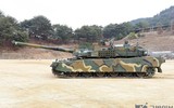 [ẢNH] K2 Black Panther Hàn Quốc biểu diễn tính năng khiến xe tăng Nga phải 