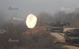 [ẢNH] K2 Black Panther Hàn Quốc biểu diễn tính năng khiến xe tăng Nga phải 