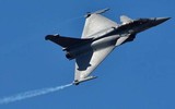 [ẢNH] Vì sao phi công Ấn Độ - Pháp bất ngờ đổi tiêm kích Su-30MKI và Rafale cho nhau?