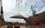 [ẢNH] Kinh ngạc trước tốc độ Trung Quốc đóng mới tàu đổ bộ trực thăng Type 075