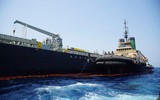 [ẢNH] Iran thực hiện đe dọa đóng eo biển Hormuz khi bắt tàu chở dầu UAE, nguy cơ chiến tranh