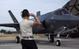 [ẢNH] Nga cấp tốc điều động Su-30SM nâng cấp về phía Tây sẵn sàng đánh chặn F-35 và F-15 Mỹ
