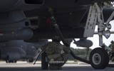 [ẢNH] Mỹ gây áp lực cực lớn lên Nga khi triển khai F-15E cách biên giới chỉ 230 km