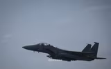 [ẢNH] Mỹ gây áp lực cực lớn lên Nga khi triển khai F-15E cách biên giới chỉ 230 km