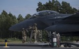 [ẢNH] Mỹ gây áp lực cực lớn lên Nga khi triển khai F-15E cách biên giới chỉ 230 km