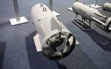 [ẢNH] Tàu vận tải Nga chở đầy bom có sức công phá lớn cập cảng Syria