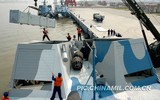 [ẢNH] Trung Quốc gây bất ngờ khi sớm loại biên tàu tên lửa tàng hình Type 022