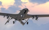 [ẢNH] UCAV Thổ Nhĩ Kỳ bay trên hành lang Đông Bắc Syria, sẵn sàng tấn công quân sự?