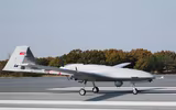 [ẢNH] UCAV Thổ Nhĩ Kỳ bay trên hành lang Đông Bắc Syria, sẵn sàng tấn công quân sự?