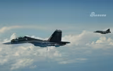 [ẢNH] Su-30SM Nga vội vã rút lui khi bị JAS 39 Gripen mang đầy vũ khí áp sát