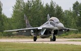 [ẢNH] Nga thay đổi vị trí đóng quân của MiG-29K, dấu chấm hết cho tàu sân bay Đô đốc Kuznetsov?