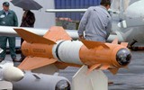 [ẢNH] Tên lửa Kh-29 của Su-30SM Nga bị kích hoạt khi máy bay chưa cất cánh