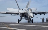 [ẢNH] Mỹ mất 4 chiếc F/A-18 vì cú hạ cánh lỗi của E-2D trên tàu sân bay đang răn đe Iran
