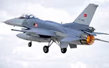 [ẢNH] Sự thực F-16 Thổ Nhĩ Kỳ bỏ chạy khi bị cả Su-35 lẫn S-400 Nga ngắm bắn