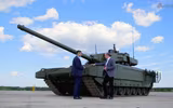 [ẢNH] Ấn Độ quyết mua gần 2.000 xe tăng Armata khi căng thẳng với Trung Quốc leo thang