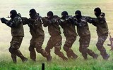 [ẢNH] Khủng bố IS bất ngờ tập kích đánh úp quân đội Syria tại Deir Ezzor