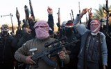 [ẢNH] Khủng bố IS bất ngờ tập kích đánh úp quân đội Syria tại Deir Ezzor