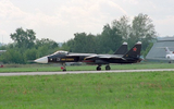 [ẢNH] Su-47 Berkut bất ngờ xuất hiện tại triển lãm MAKS 2019, dấu hiệu khôi phục dự án?