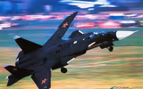 [ẢNH] Su-47 Berkut bất ngờ xuất hiện tại triển lãm MAKS 2019, dấu hiệu khôi phục dự án?