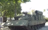 [ẢNH] Ukraine biểu dương lực lượng tăng thiết giáp hùng hậu răn đe ly khai miền Đông