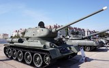 [ẢNH] Xe tăng T-34-85 Nga nhận lại từ Lào biểu diễn sức mạnh trên thao trường