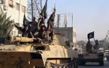 [ẢNH] Khủng bố IS bất ngờ tấn công quân đội Syria gây thương vong lớn