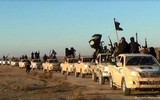 [ẢNH] Khủng bố IS bất ngờ tấn công quân đội Syria gây thương vong lớn