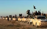 [ẢNH] Khủng bố IS bất ngờ tấn công quân đội Syria gây thương vong lớn
