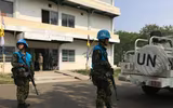 [ẢNH] Chiến sĩ gìn giữ hòa bình Việt Nam huấn luyện sử dụng súng trường Pindad SS2 tối tân