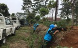 [ẢNH] Chiến sĩ gìn giữ hòa bình Việt Nam huấn luyện sử dụng súng trường Pindad SS2 tối tân