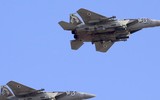 [ẢNH] Phòng không Syria bất lực khi bị tiêm kích Israel chế áp điện tử