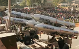 [ẢNH] Philippines toan tính gì khi muốn mua tên lửa BrahMos và 