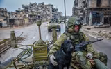 [ẢNH] Đoàn xe tuần tra quân cảnh Nga bị trúng mìn tại Daraa, Syria