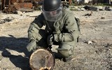 [ẢNH] Đoàn xe tuần tra quân cảnh Nga bị trúng mìn tại Daraa, Syria