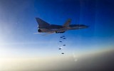 [ẢNH] Không quân Nga bất ngờ tấn công  ồ ạt vào Nam Idlib
