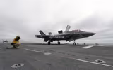 [ẢNH] Tàu đổ bộ tối tân nhất của Mỹ mang đầy F-35B tập trận tại Biển Đông