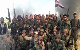 [ẢNH] Quân đội Syria ào ạt tiến vào thành phố Raqqa và al-Hasakah tiếp quản căn cứ Mỹ