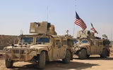 [ẢNH] Mỹ điều quân tới giữ mỏ dầu, quyết không giao lại cho chính quyền Syria