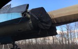 [ẢNH] Kinh ngạc khi máy bay ném bom tiền tuyến Su-34... chạy trên đường cao tốc