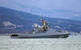 [ẢNH] Nga bất ngờ điều chiến hạm tàng hình 1.000 tấn tối tân nhất tới Syria