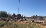 [ẢNH] Quân cảnh Nga bị người Kurd tấn công dữ dội khi tuần tra tại Đông Bắc Syria
