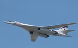 [ẢNH] Cú tăng tốc kinh hoàng của Tu-160 Nga khiến F-35 Mỹ phải 
