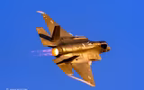 [ẢNH] Tiêm kích F-35 Mỹ ào ạt 