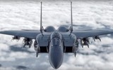 [ẢNH] ‘Đại bàng vàng’ F-15 Mỹ bất ngờ tấn công dữ dội Aleppo ngay trước mũi S-400 Nga