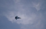 [ẢNH] Số tiền Belarus mua 12 tiêm kích Su-30SM đủ cho... 35 chiếc F-35