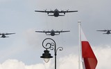 [ẢNH] Nga tuyên bố S-400 khiến tiêm kích Ba Lan 