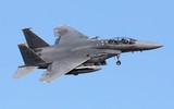 [ẢNH] Máy bay Mỹ tấn công dữ dội, phá hủy đoàn tàu chở dầu của Syria