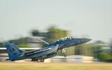 [ẢNH] Máy bay Mỹ tấn công dữ dội, phá hủy đoàn tàu chở dầu của Syria