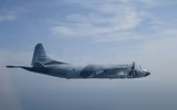[ẢNH] Máy bay P-3F Iran bay thấp 